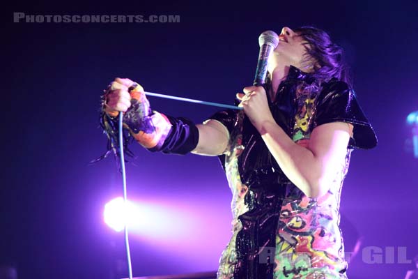 YEAH YEAH YEAHS - 2009-04-30 - PARIS - Le Bataclan - 